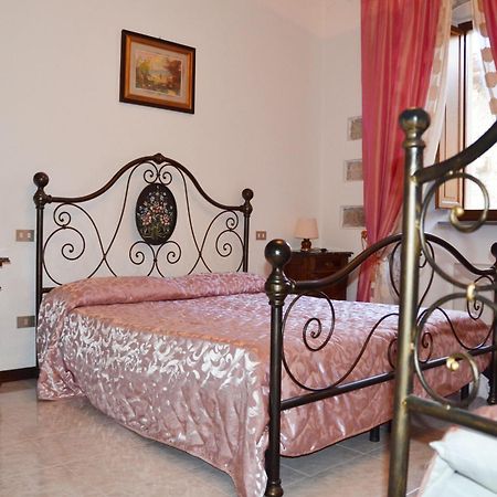 구비오 Residenza Di Via Piccardi B&B 객실 사진